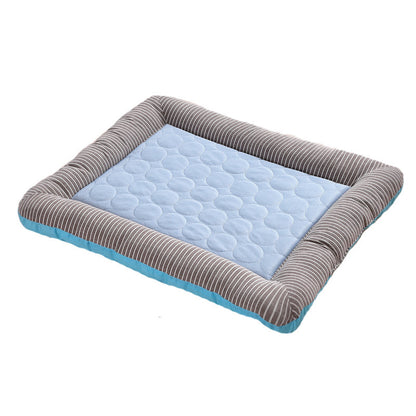 Self-cooling pet bed made of soft material